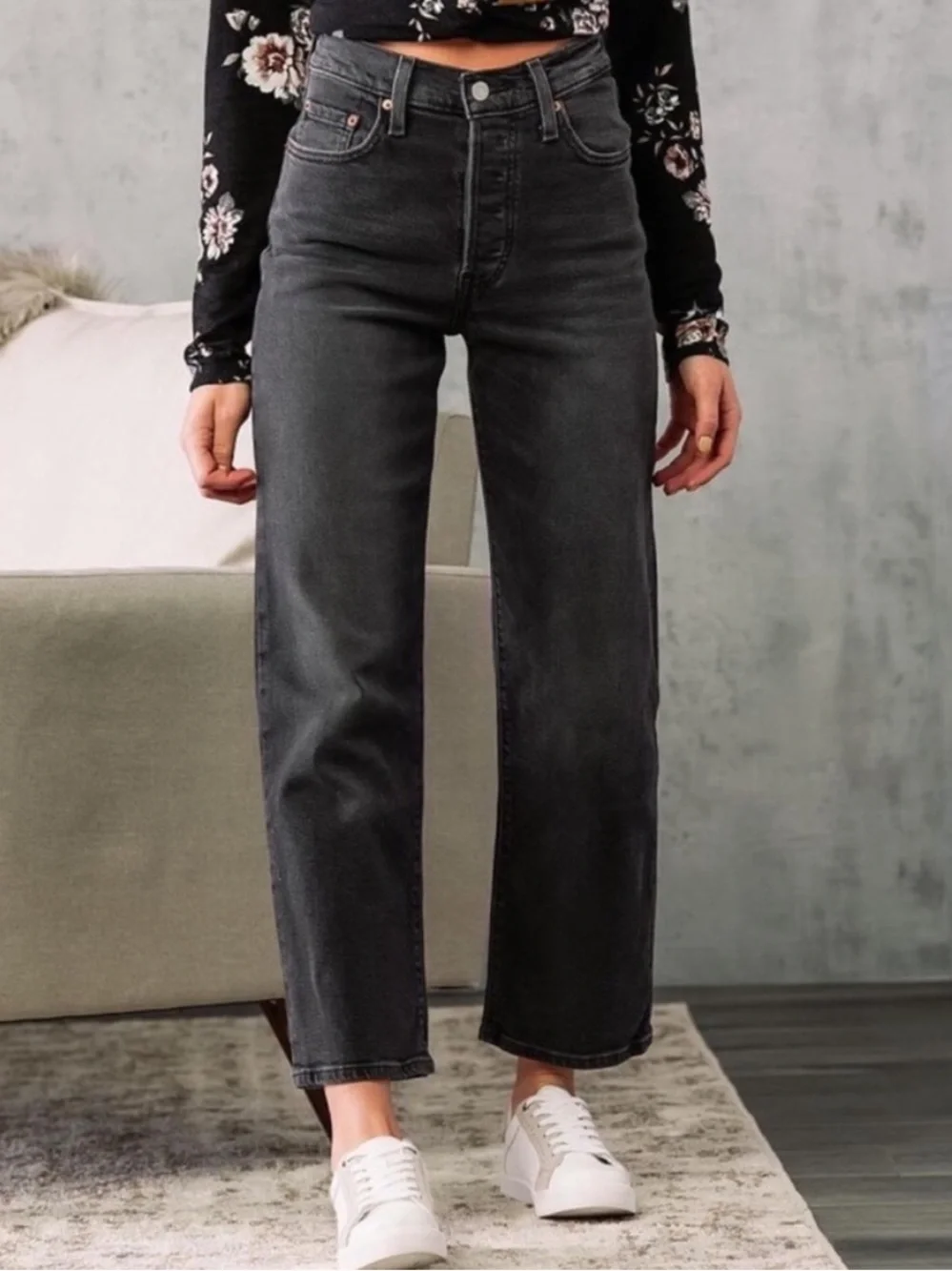 Levi’s Ribcage Straight Ankle Jean Black 28 - Picture 2 of 16